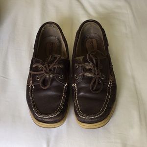 Sperry boat shoes